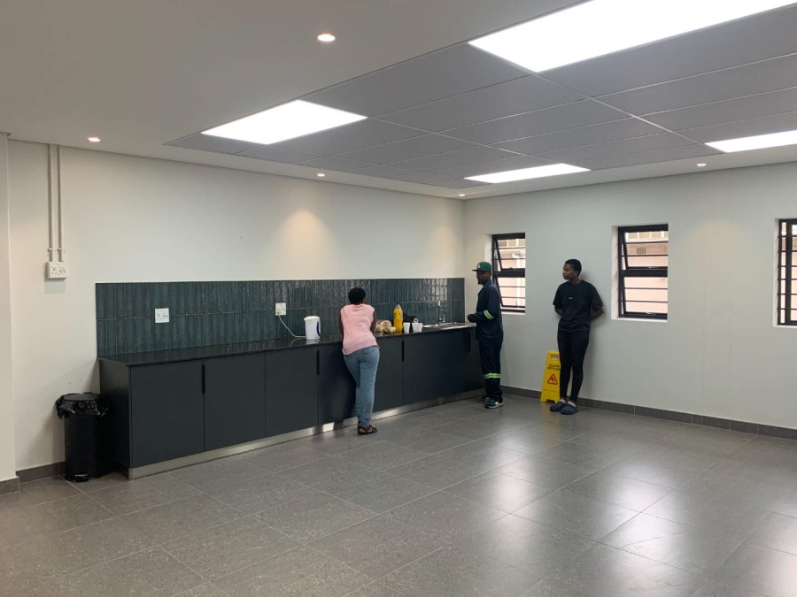To Let Commercial Property for Rent in Ndabeni Western Cape